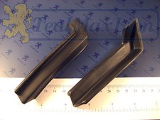 2 cornières plastiques joints d'écoulement d'eau AV Peugeot 504 coupé/cabriolet