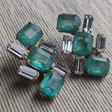 Orecchini Vintage anni '60 con strass verdi e bianchi