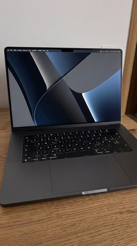 Apple macbook pro - 16", max