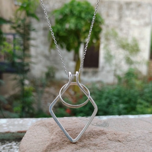 Collana porta anello