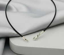 Collana laccio caucciù con - caucciù,