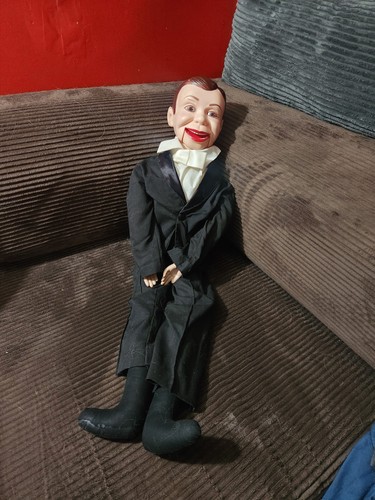 Vintage 1977 charlie mccarthy - vintage,