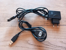 Charger +Cavo dati USB per
