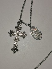 Catenina/Collana Acciaio con  ciondolo Ovale Strass, e croce lavorata in ferro