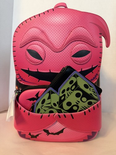 Mini zaino nuovo con etichette