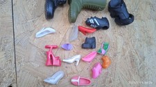 scarpe singole di bambole o