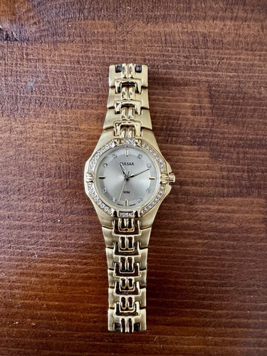 Eleganza senza tempo - , –