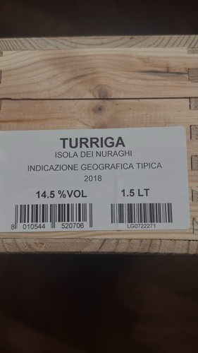 Argiolas 2018 turriga isola - argiolas,