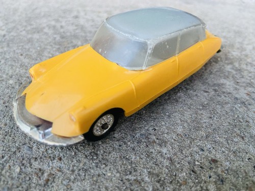 Voiture minialuxe - voiture,