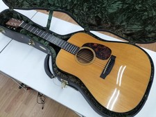 MARTIN D-18V Chitarra acustica