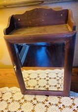 Armadietto porta medicinali