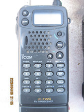 ICOM RADIO VHF PORTATILE