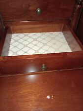 trittico stile arte povera due comodini e un como