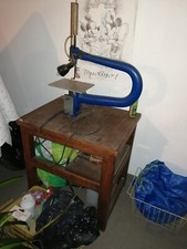 Sega traforo elettrico anni 40. Vintage. Funzionante. Buone condizioni.