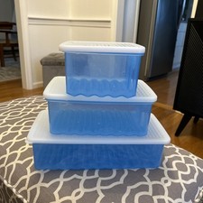 Tupperware FridgeSmart Set 3 Piccoli Medi e Grandi Blu con Guarnizioni Bianche