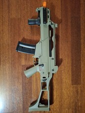 fucile da softair golden bow G36C tan softair 0.9 joule, piegabile con battetia