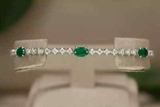 Bracciale Tennis 8,0 Ct Tondo Simulato Diamante Meraviglioso Placcato Oro Bianco 14K