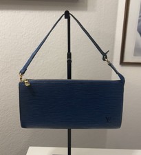 Louis Vuitton Epi Pochette