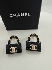 Orecchini Chanel, CC