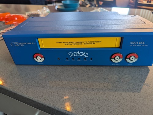 Funai n75pc limited pokemon - funai,