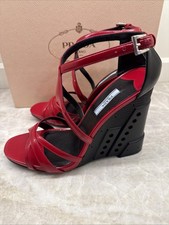 Sandali Prada con zeppa rosso