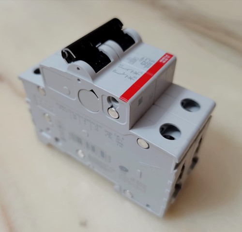 Interruttore magnetotermico - interruttore,