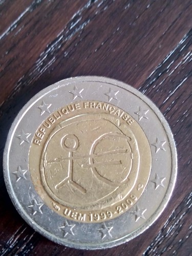 Moneta euro uem - uem, 2009