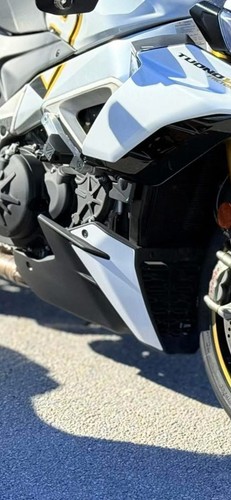 Aprilia tuono 1100 - e5, v4
