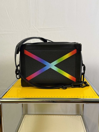Louis vuitton bauletto morbido - louis,