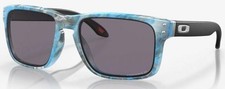 Oakley Holbrook 9102 Sanctuary
