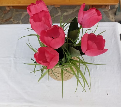 Vasetto vimini con tulipani - vimini,
