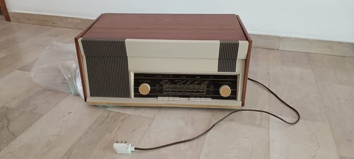 Radio epoca mivar con - radio,