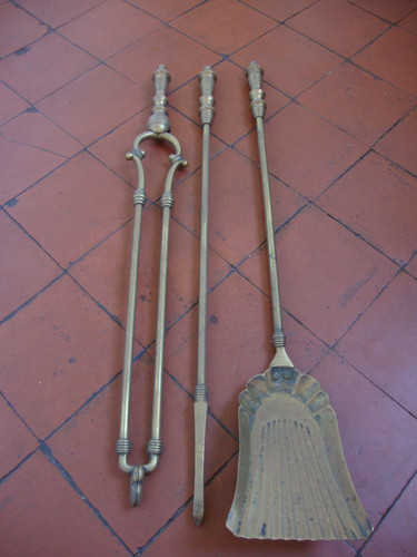 Antico set compagno caminetto