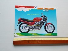 Honda NTV 650 Revere depliant