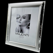 Cornice bilaminata in argento Made in Italy firmata per arredo soggiorno salotto