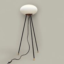 Ufo Tripode floor lamp Space