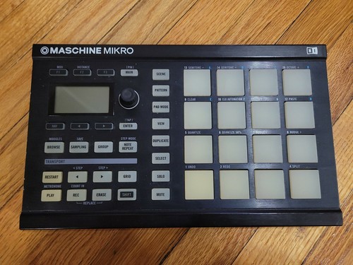 Native instruments machine - instruments,