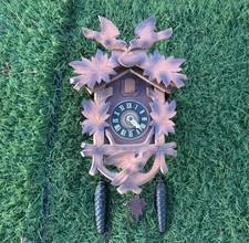 Vintage ANTIQUE Cuckoo Clock