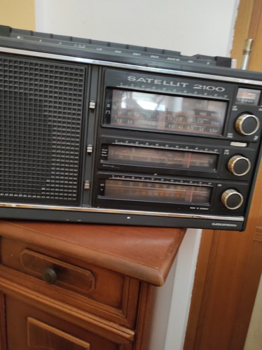 Radio grundig satellit - radio,