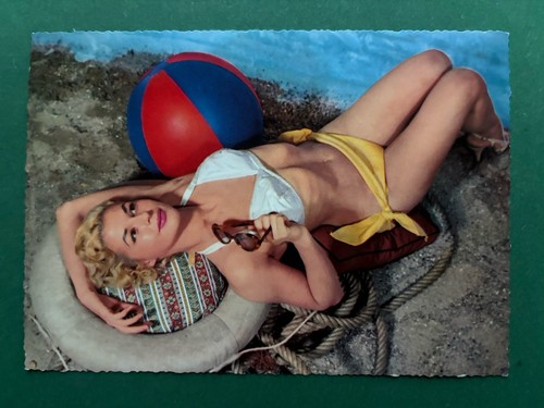 Cartolina donna bikini - cartolina, in