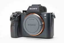 SONY A7II CON ACCESSORI E