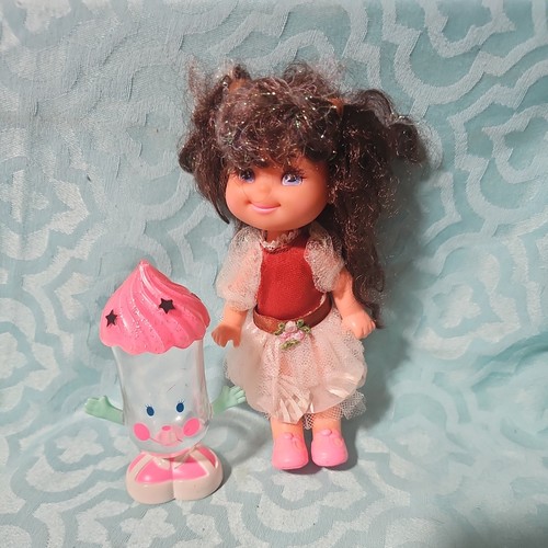 Bambola vintage 1990 - , ciliegia
