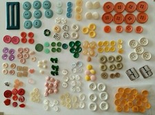 Lotto STOCK n. 220 BOTTONI