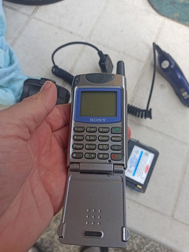 Sony cmd cellulare con - z5,