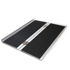 Clevr 3' (36" x 31") Rampa di