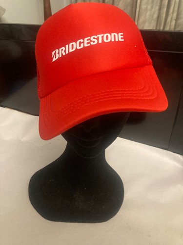 Cappello estivo rosso