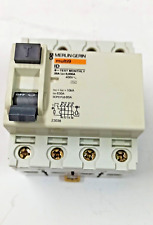 Interruttore di corrente differenziale Merlin Gerin Multi9 23038 25A 4P
