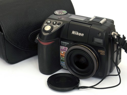 Fotocamera digitale nikon - fotocamera,
