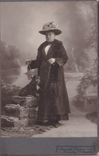 Sutor KAB - bella signora con