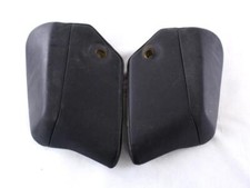 7L5885701 pair leather trim